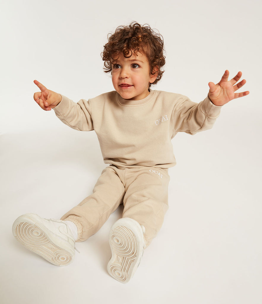 Bebe sweat top outfits